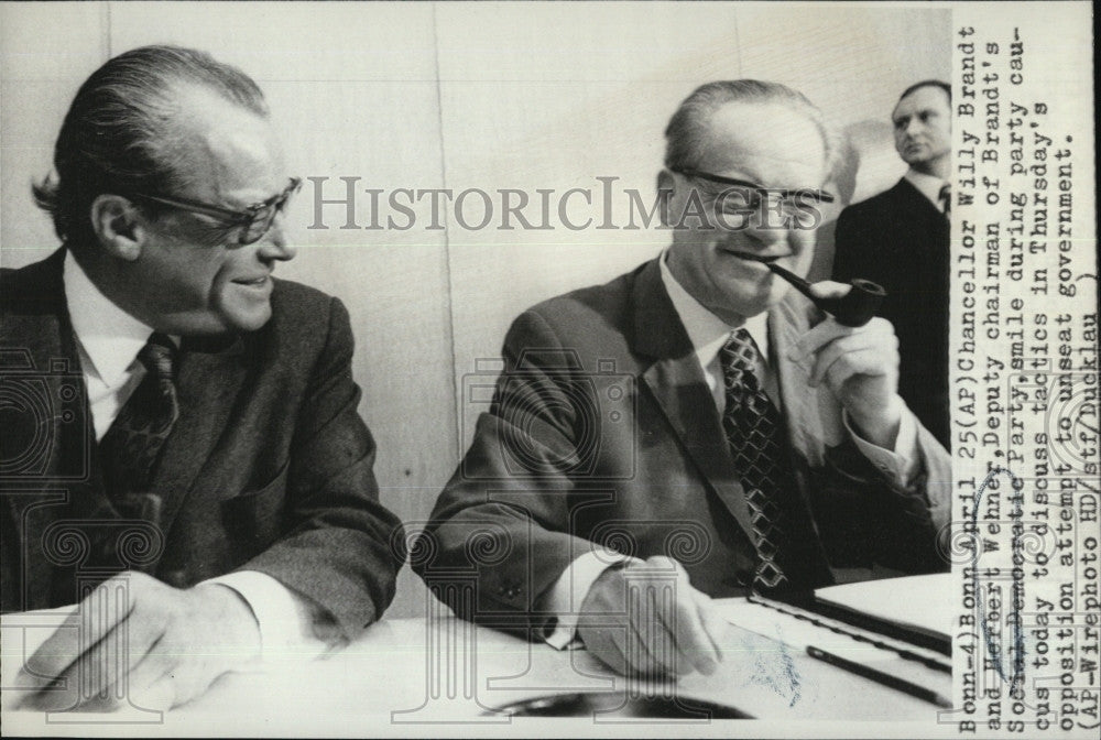 1972 Press Photo Chancellor Willy Brandt &amp; Herbert Wehner During Party Caucus - Historic Images