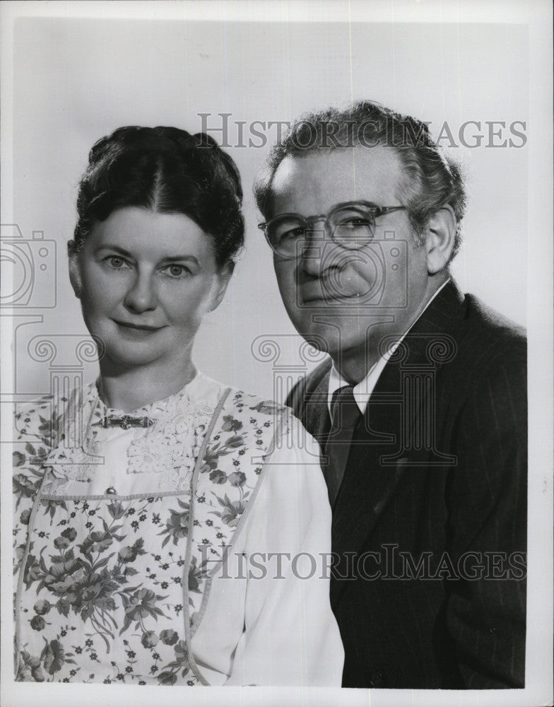 1950 Press Photo Actress Agnes Young, Cameron Prud&#39;homme of &quot;David Harum&quot; Serial - Historic Images