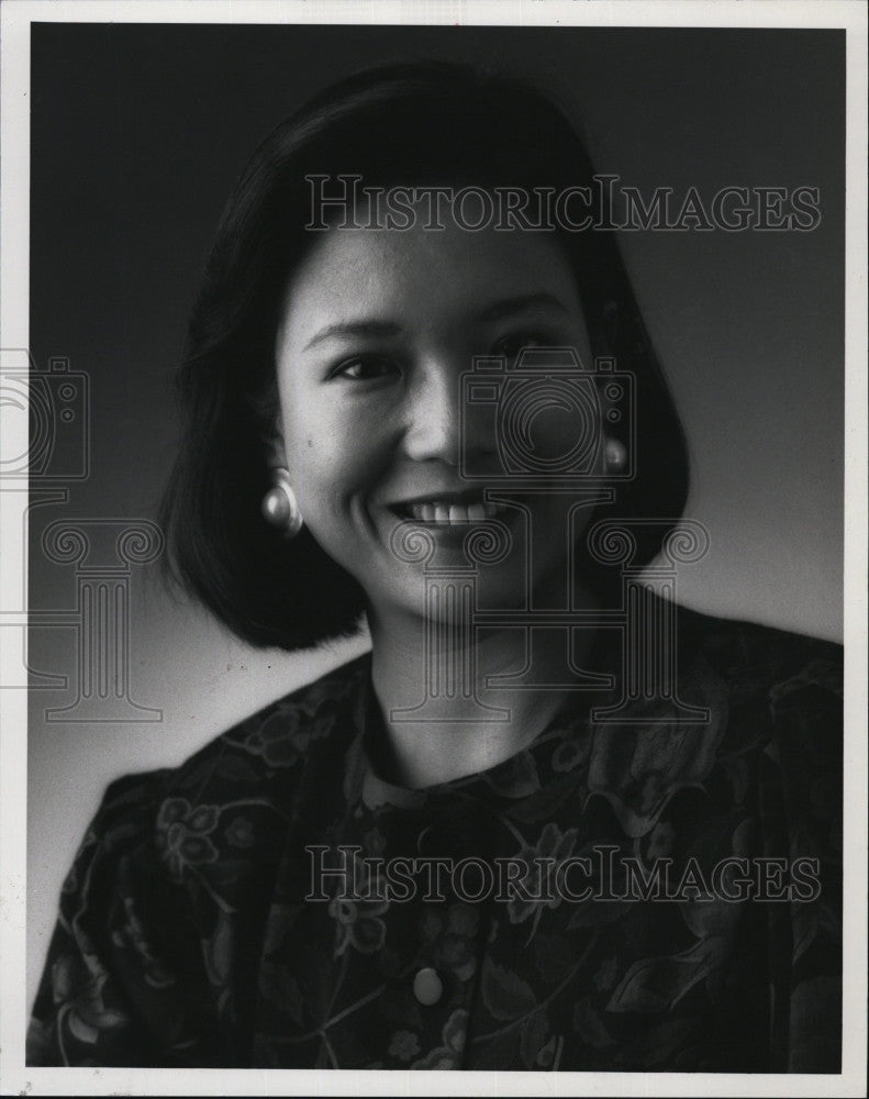 1989 Press Photo Bernadette Yao Channel 7 - Historic Images