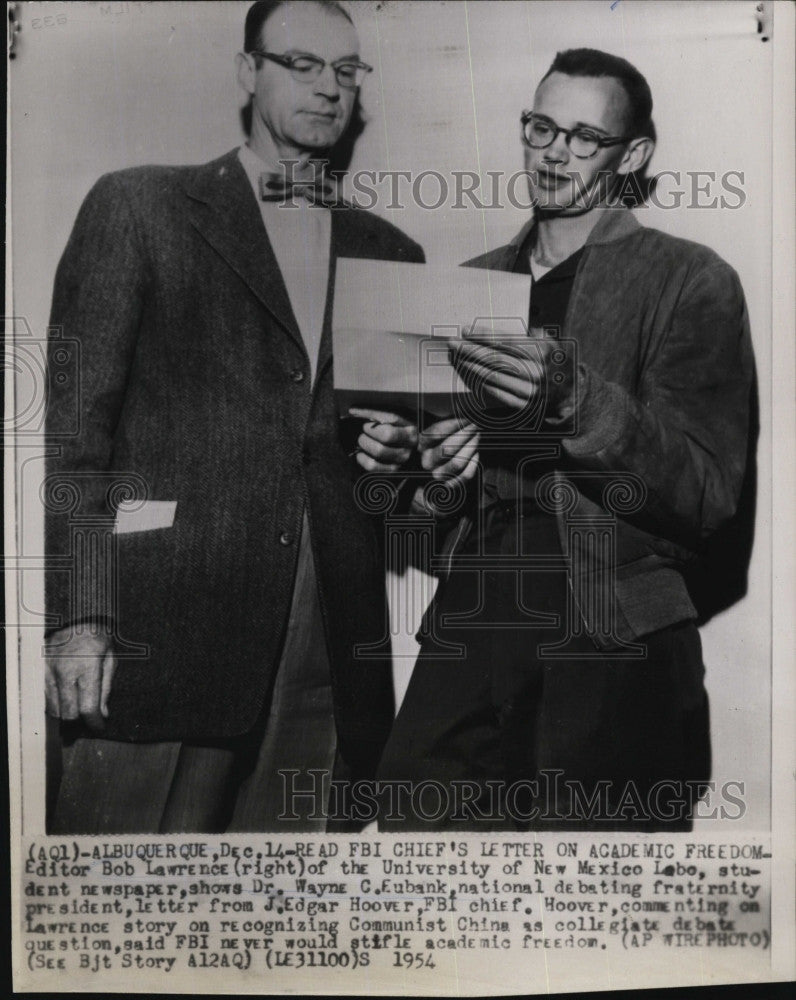 1954 Press Photo Editor Bob Lawrence of U. of New Mexico Dr Wayne C Eubank re - Historic Images