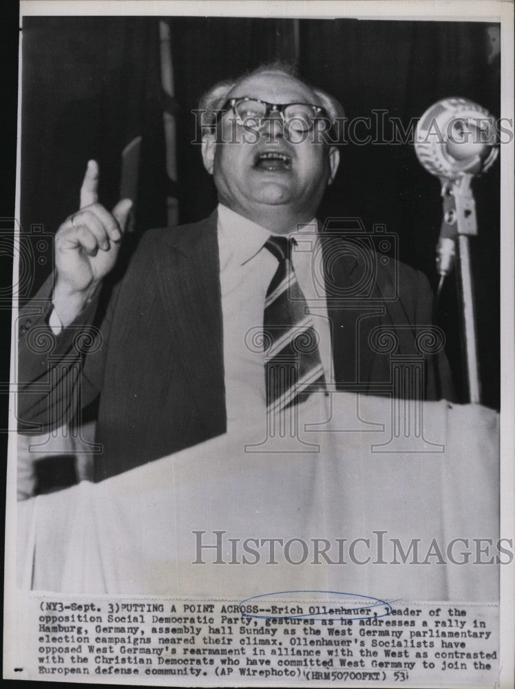 1953 Press Photo Leader Of Democratic Party Erich Ollenhauer During Conference - Historic Images