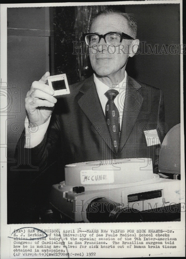 1972 Press Photo Dr EJ Zerbini Brazilian Made Heart Valves From Brain Tissue - Historic Images