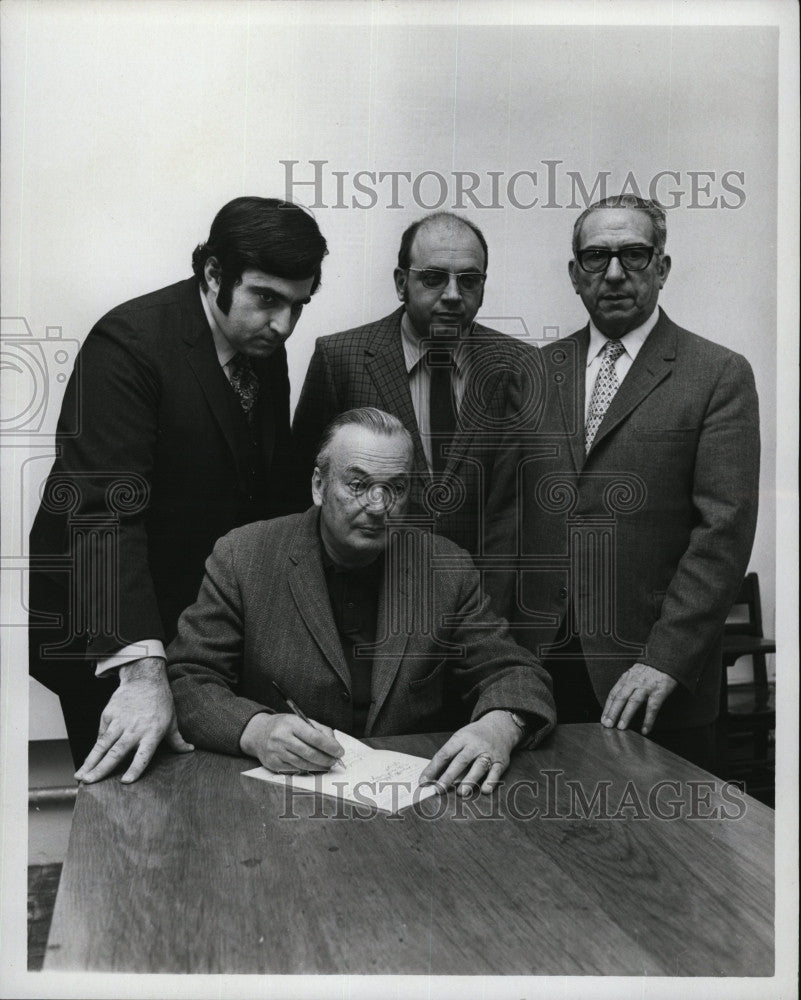 1970 Press Photo Rabbi M Barenbaum,S Lewenberg,Dr H Beedies &amp; Nat Harris - Historic Images