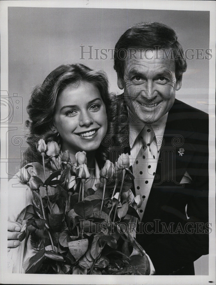 1979 Press Photo Bob Barker,CM Gilmour  host of &quot;CBS Tournament of Roses Parade&quot; - Historic Images