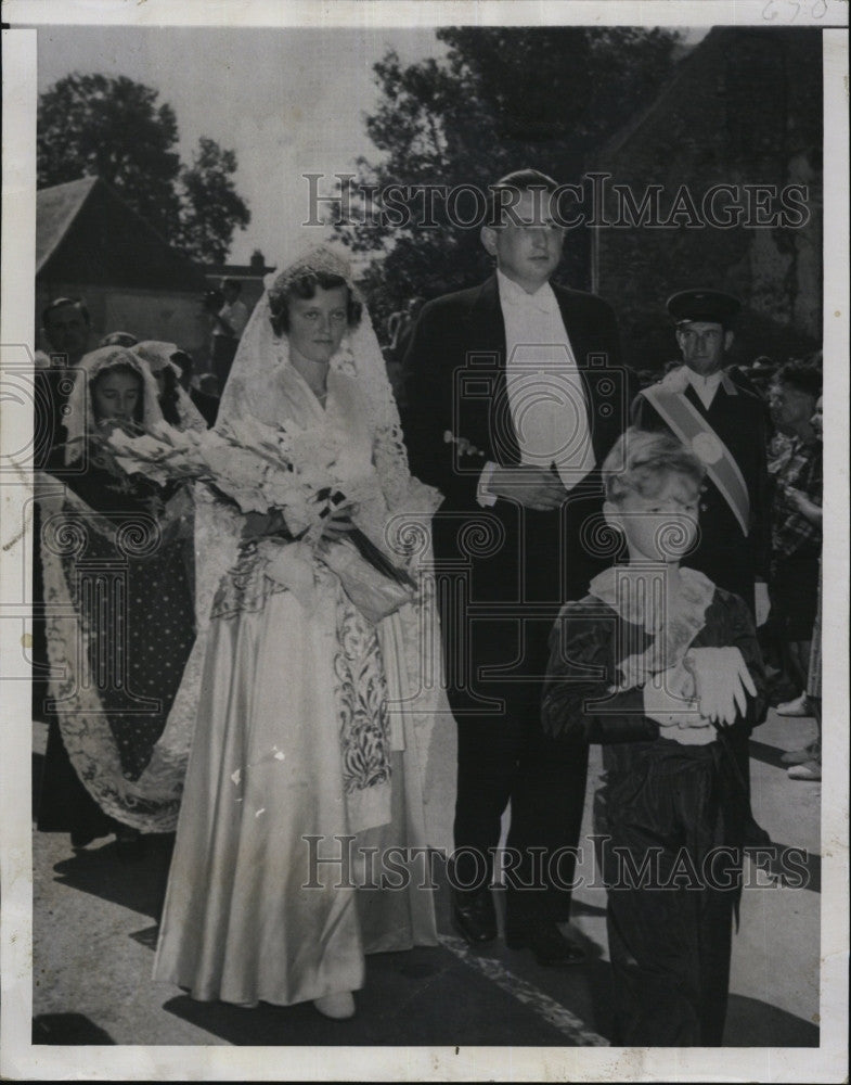 1949 Press Photo Princess Elizabeth Charlotte Prince Henry Wedding Lichenstein - Historic Images