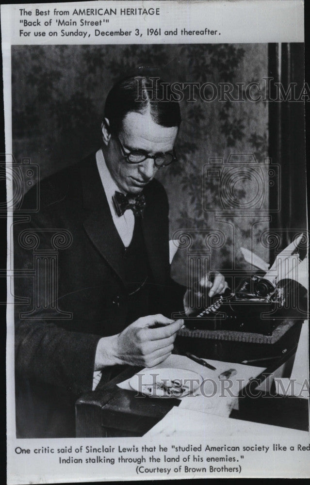 1961 Press Photo Author Sinclair Lewis &quot;Main Street&quot; - Historic Images