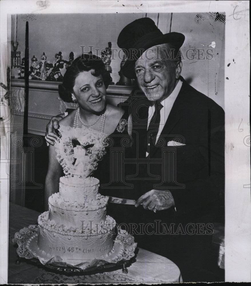 1960 Press Photo Bandleader Ted Lewis &amp; wife at 45th anniversary - Historic Images