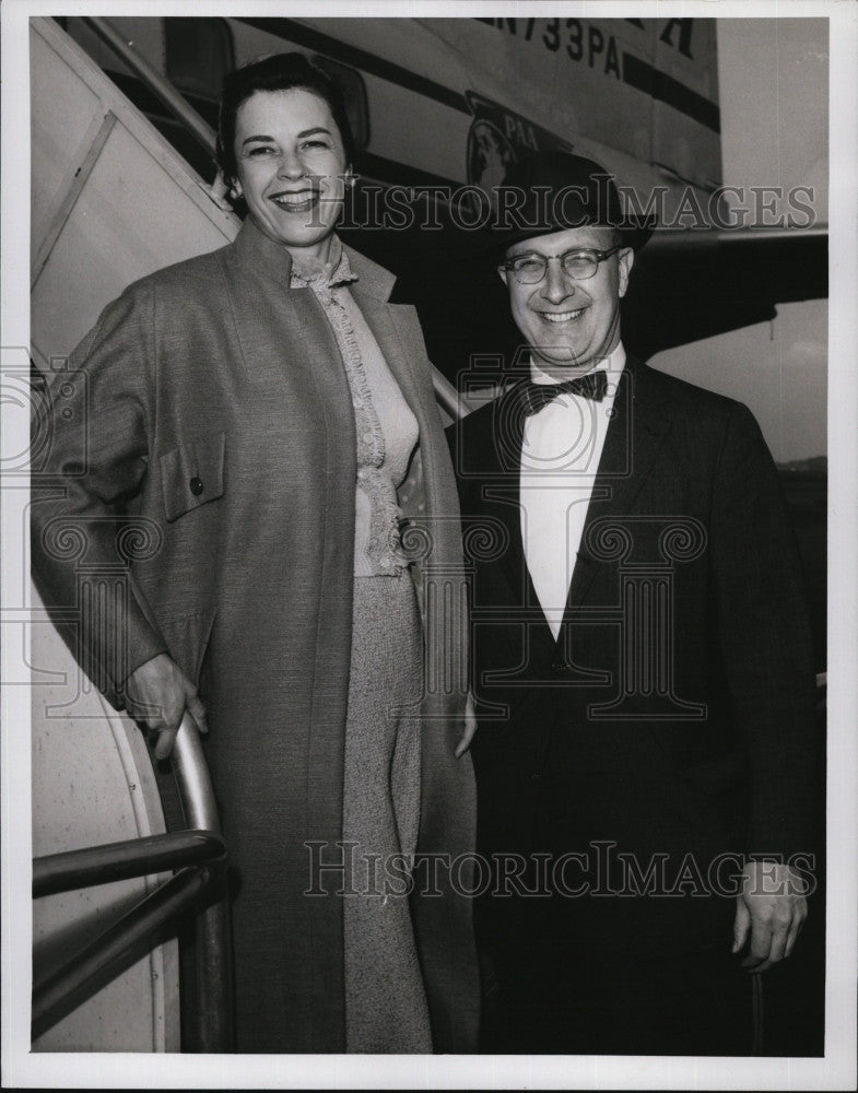 1958 Press Photo Mr &amp; Mrs Douglas Ley of Belmont - Historic Images