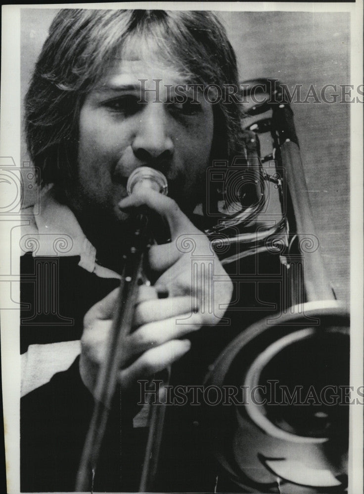 1975 Press Photo Trombone Player Larry Morgan - Historic Images