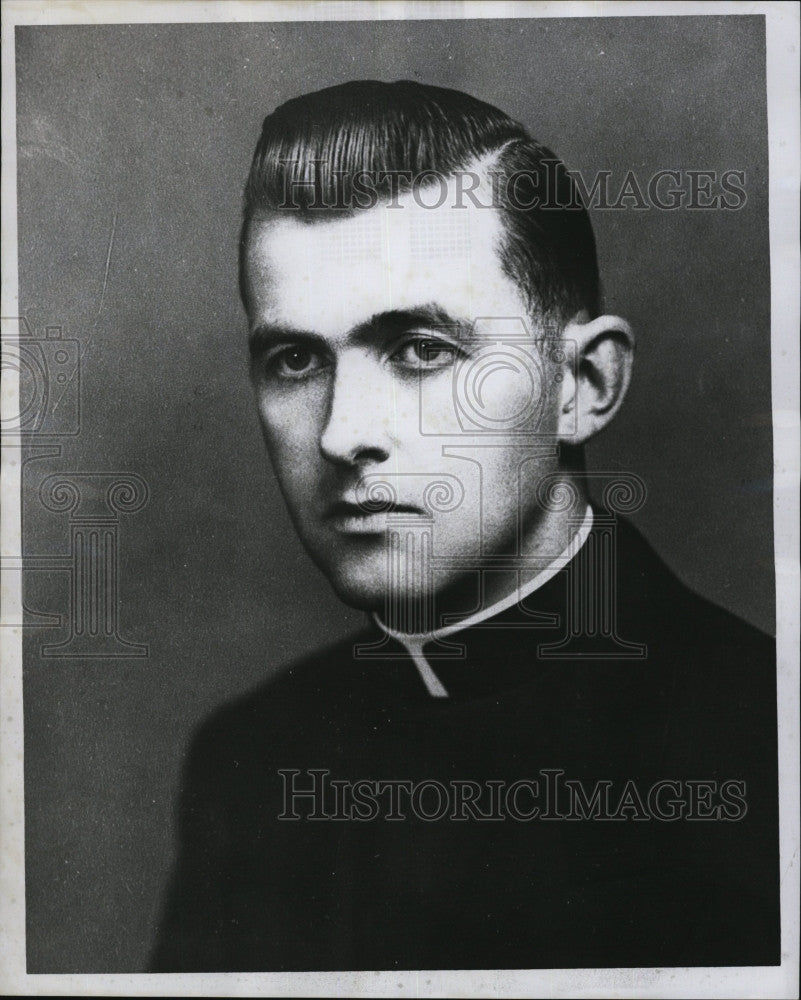 1960 Press Photo Reverend Wm H. Morgan, St John&#39;s Church, Canton - Historic Images