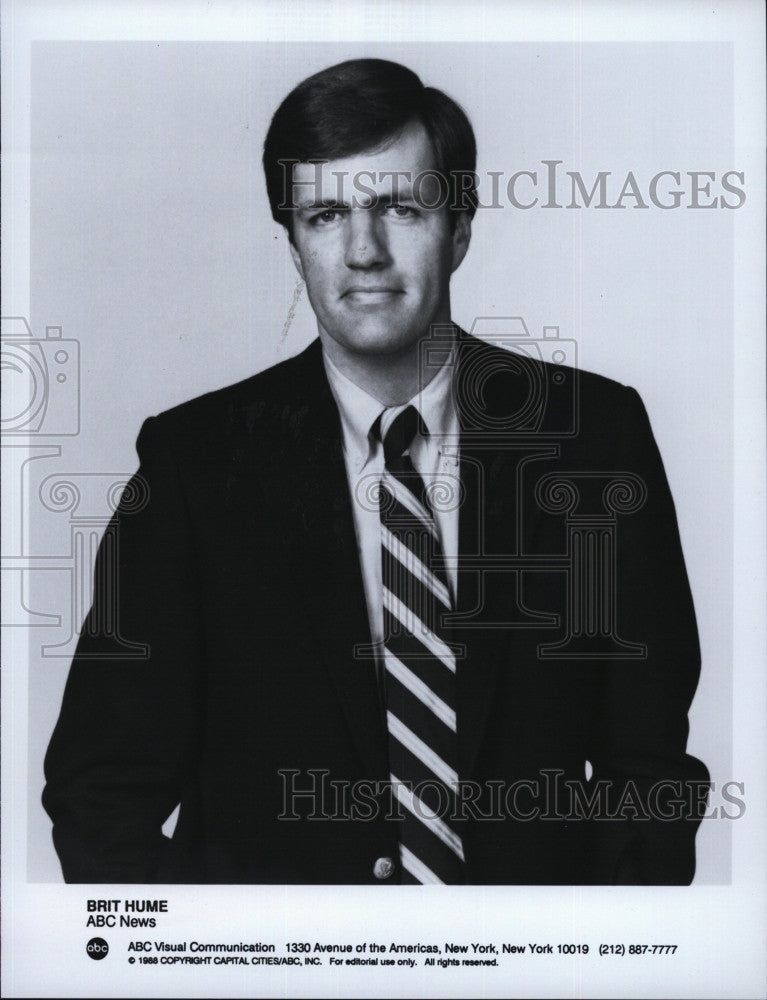 1988 Press Photo Correspondent, Brit Hume for ABC "The Weekend Report" - Historic Images