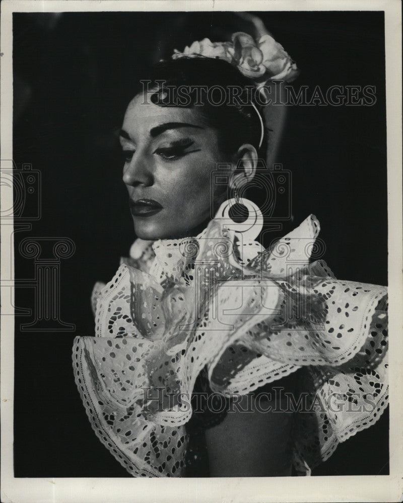 1954 Press Photo Teresa of Ballets Espagnola at the Shubert Theatre - Historic Images