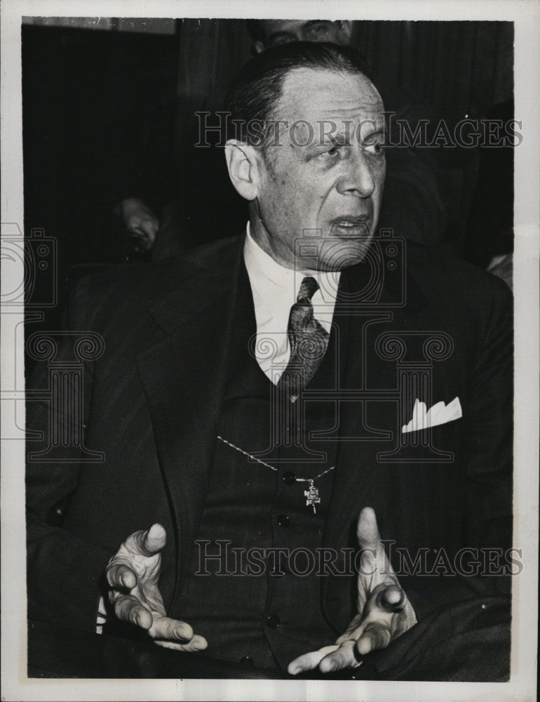 1948 Press Photo Max W. Thornburg,ex asst to Sec of State - Historic Images