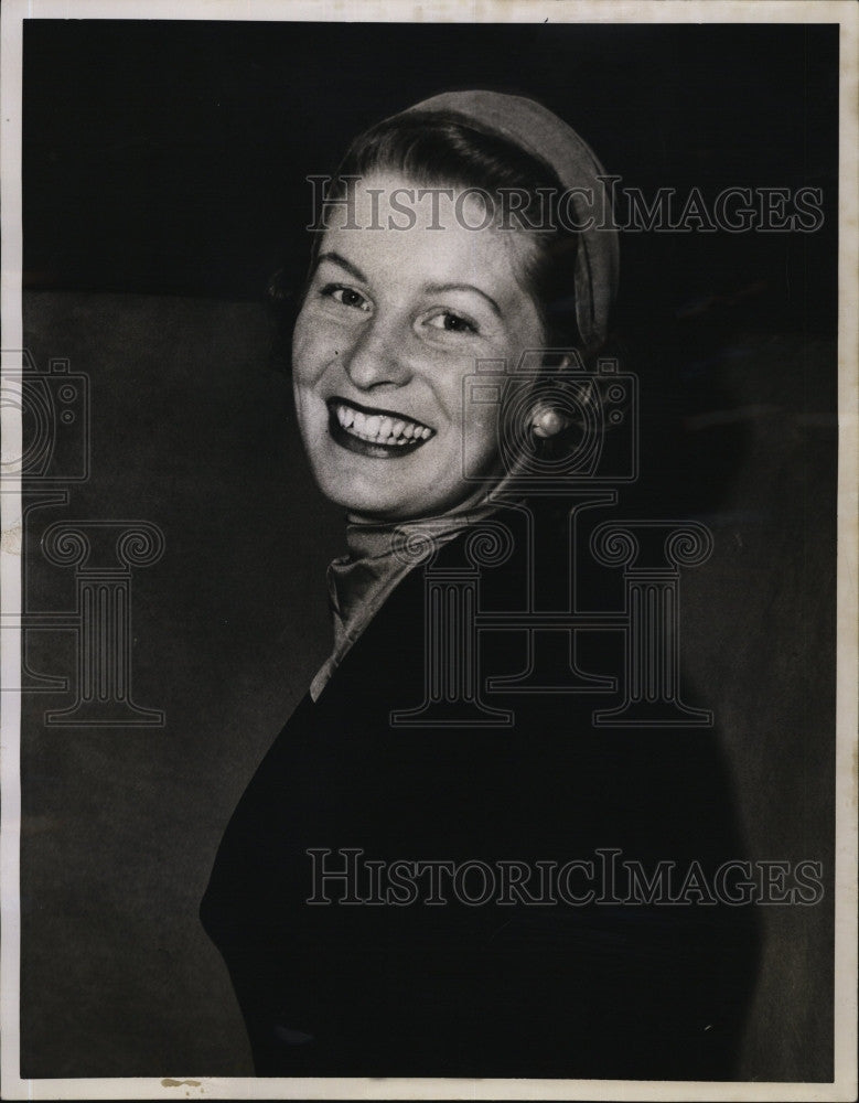 1951 Press Photo Virginia F. Lawrence, Boston U senior - Historic Images