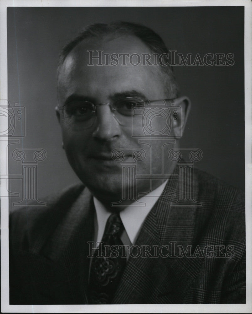 1949 Press Photo Walter Lawrence Mayor of Medford - Historic Images