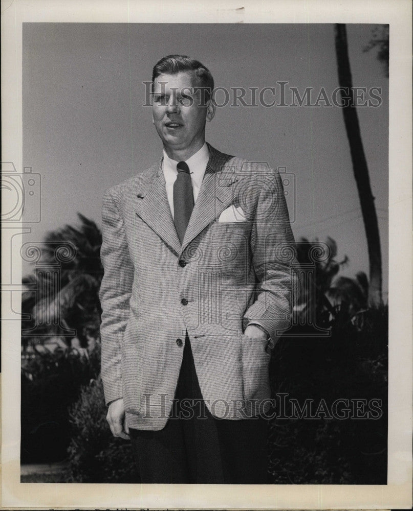 1950 Press Photo Dr George Thorn, Hersey Prof. Harvard Med School - Historic Images