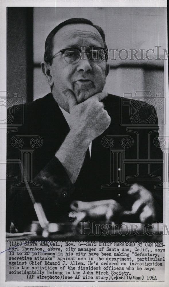 1964 Press Photo Carl Thornton, City Manager of Santa Ana California. - Historic Images