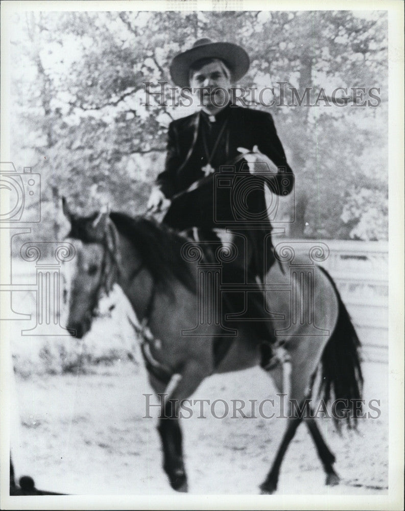 Press Photo Bishop  Bernard Francis Law - Historic Images