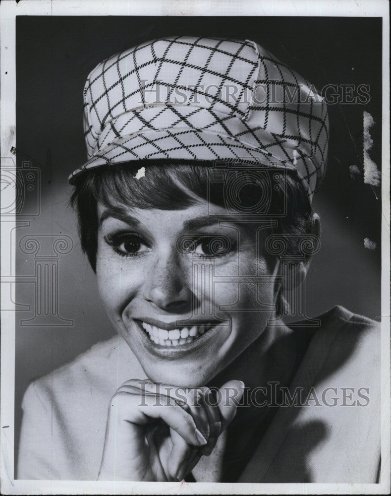 1973 Press Photo Judy Carne - Historic Images