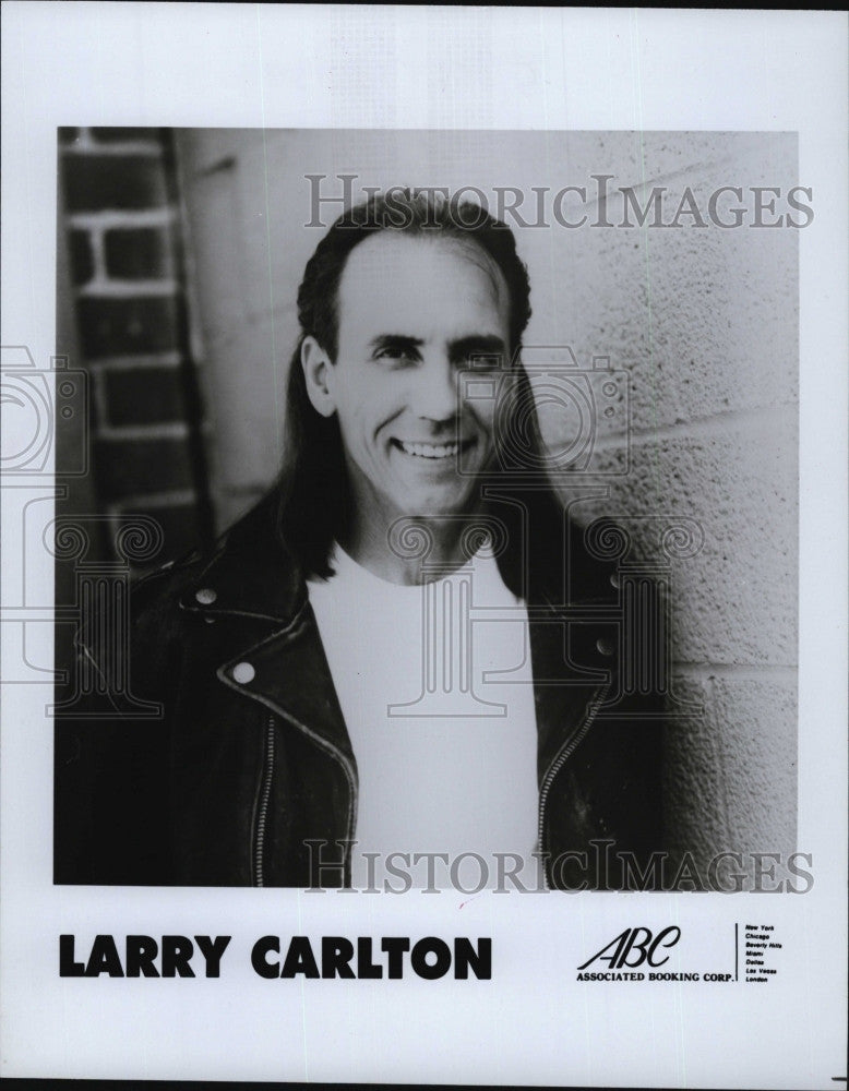 1997 Press Photo Larry Carlton - Historic Images