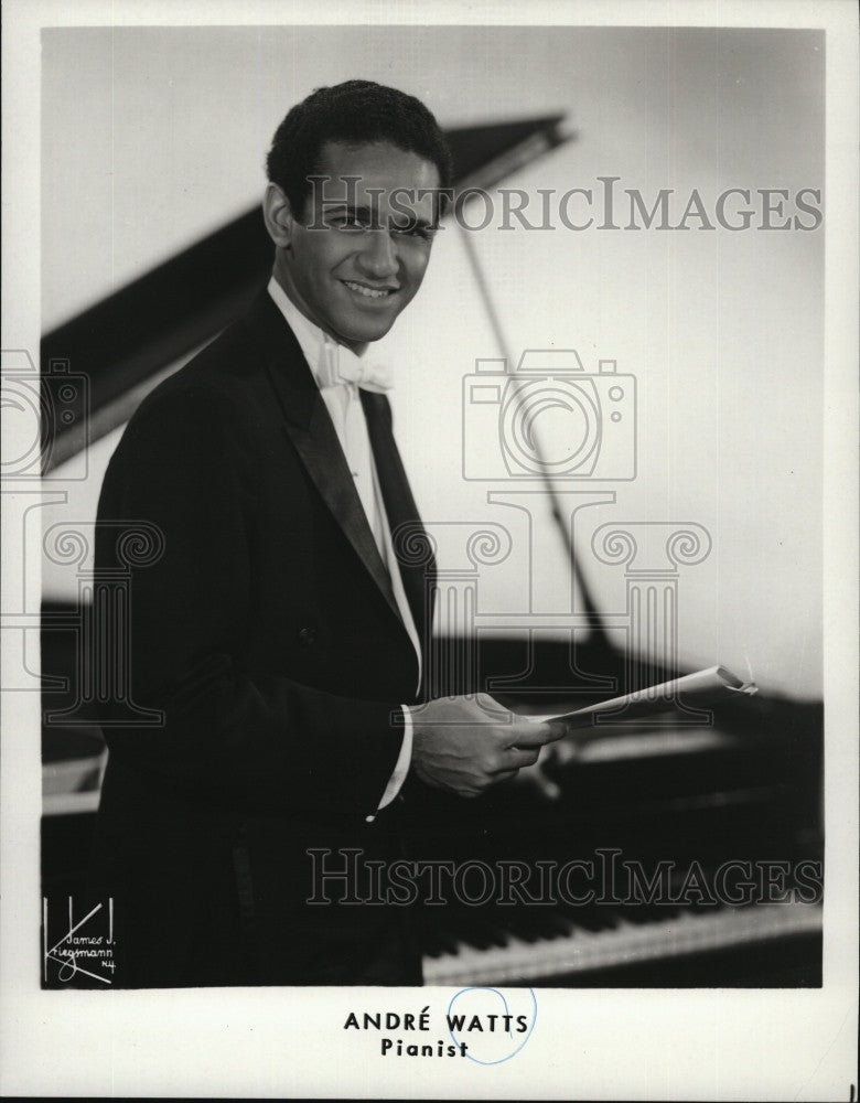 Press Photo American pianist Andre Watts  to perform - Historic Images