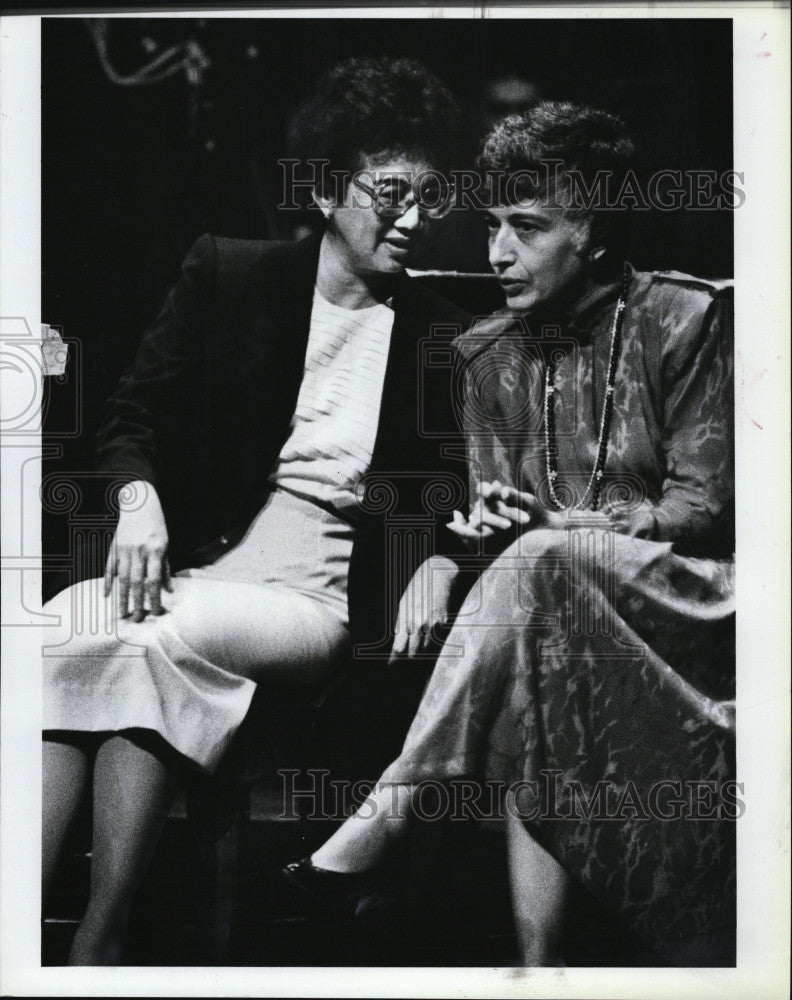 1986 Press Photo Corazon Aquino, Philippine Pres&amp; Radcliffe Pres M Horner - Historic Images