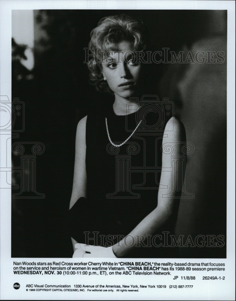 1988 Press Photo Nan Woods in "China Beach" - Historic Images