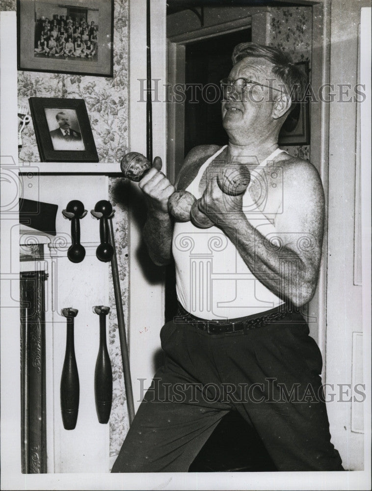 1946 Press Photo Charles E. Johnson, father of Van Johnson - Historic Images