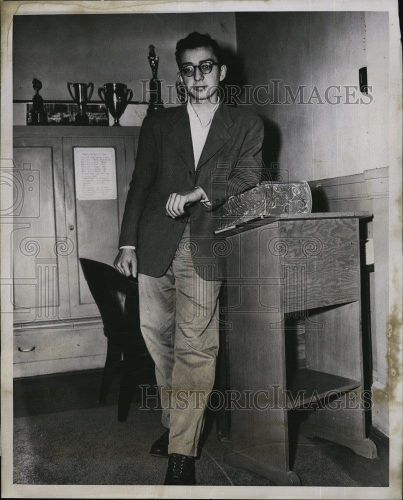 1951 Press Photo Angelo Cosmides, student at Lowell High School - Historic Images