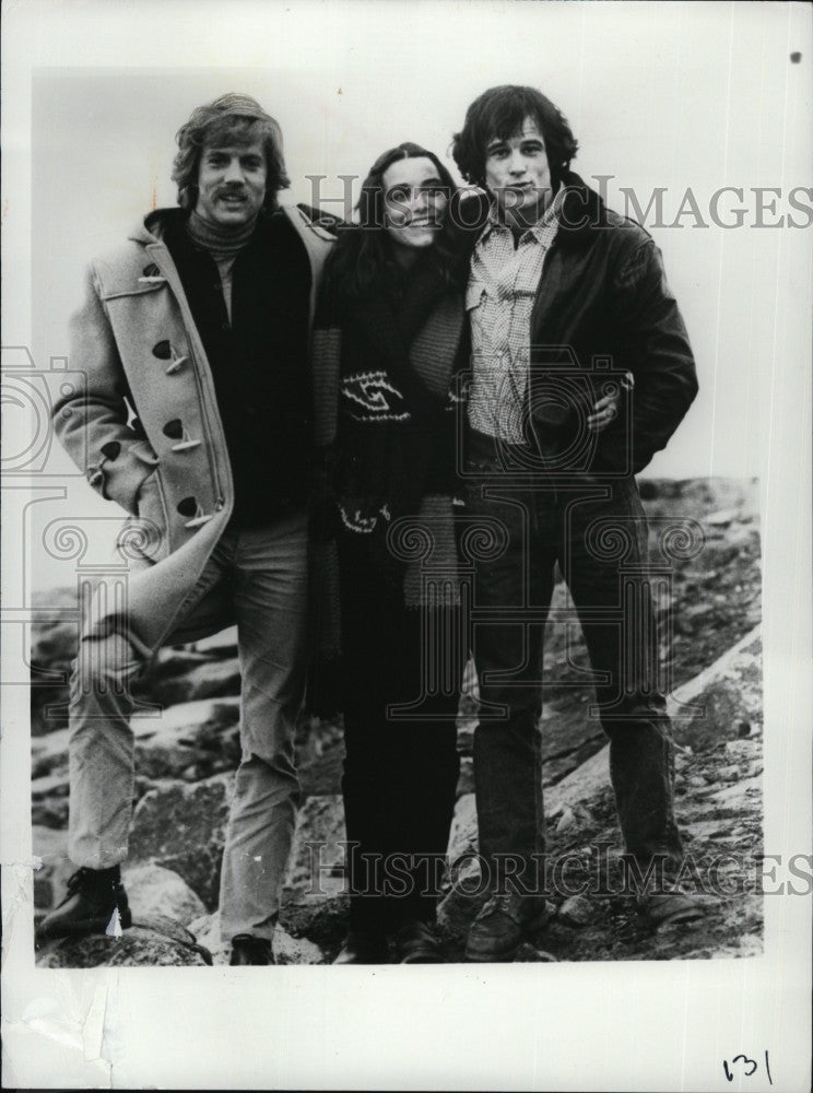 Press Photo James Parker,Karen Allen, Brad Davis on &quot;A small circle of Friends&quot; - Historic Images