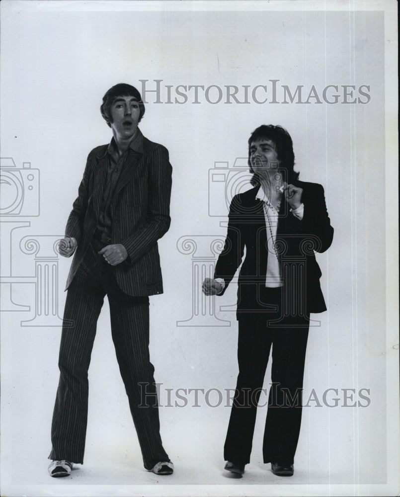 1973 Press Photo Peter Cook &amp; Dudley Moore To Appear In Boston - Historic Images