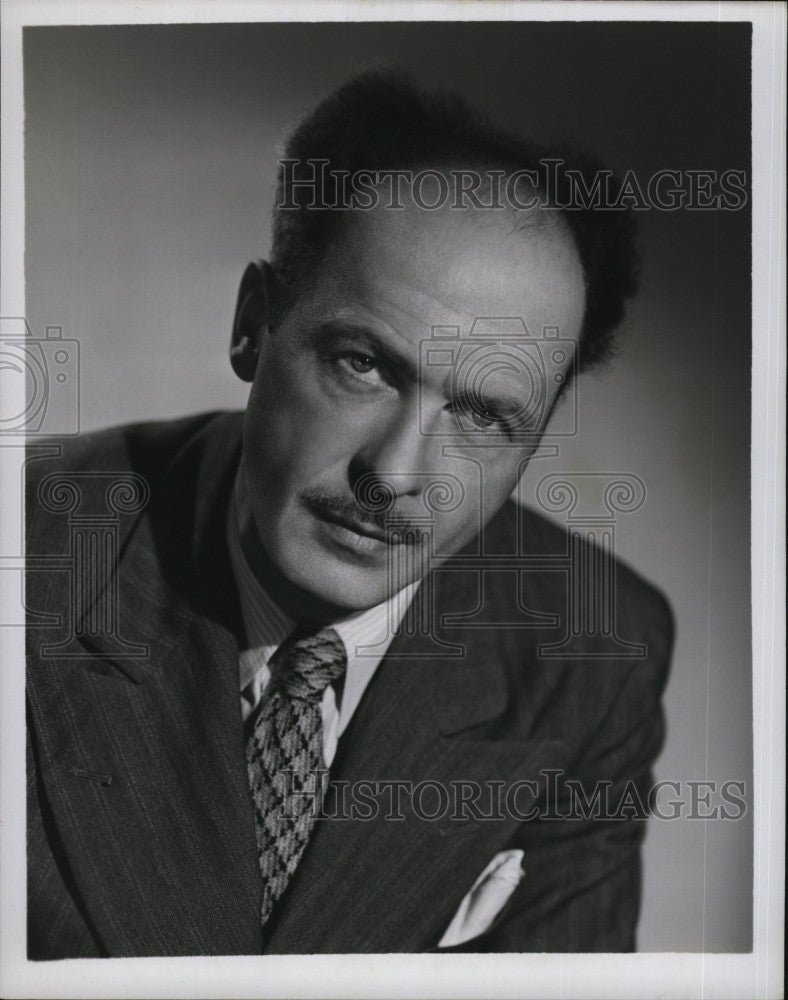 1952 Press Photo Bill Costello, Reporter and White House Correspondent - Historic Images