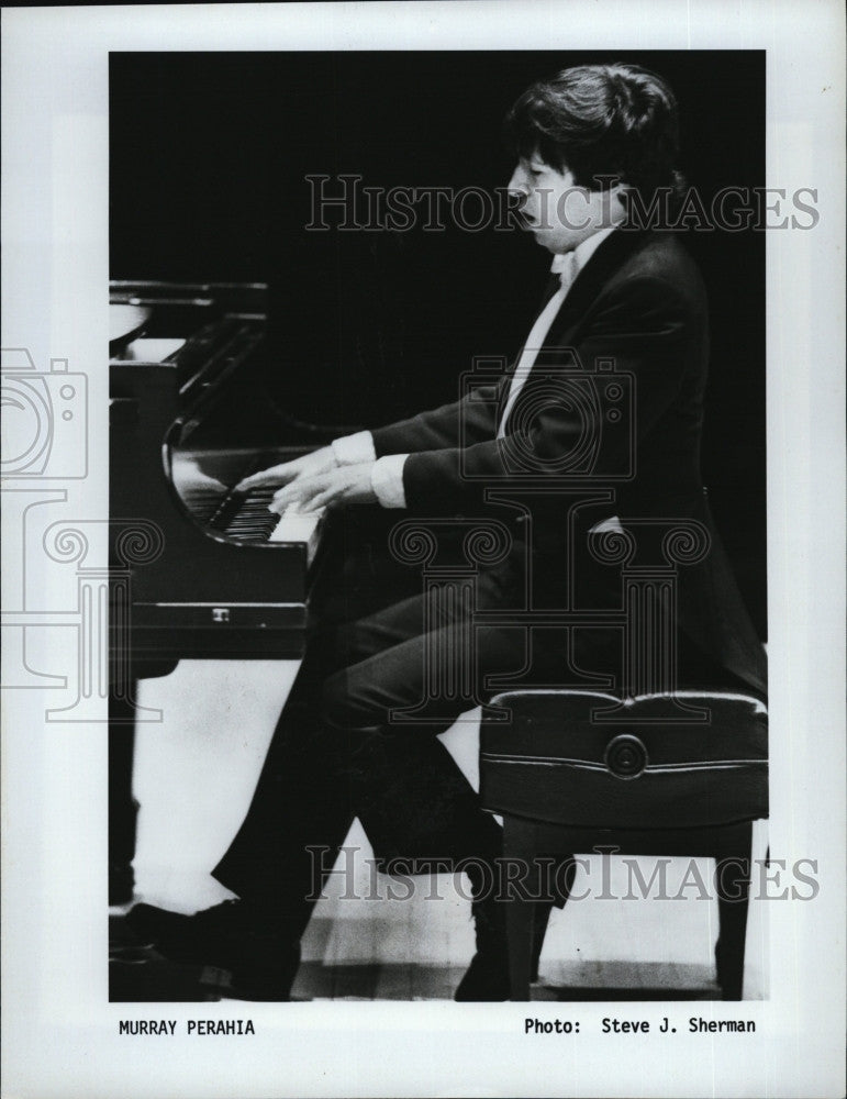 Press Photo Murray Perahia  American concert pianist and conductor. - Historic Images