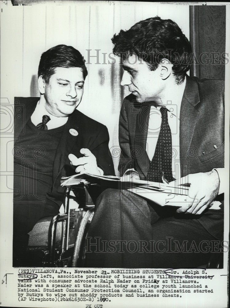 1970 Press Photo Dr Adolph Butkys at Villanova U&amp; Ralph Nader, consumer advocate - Historic Images