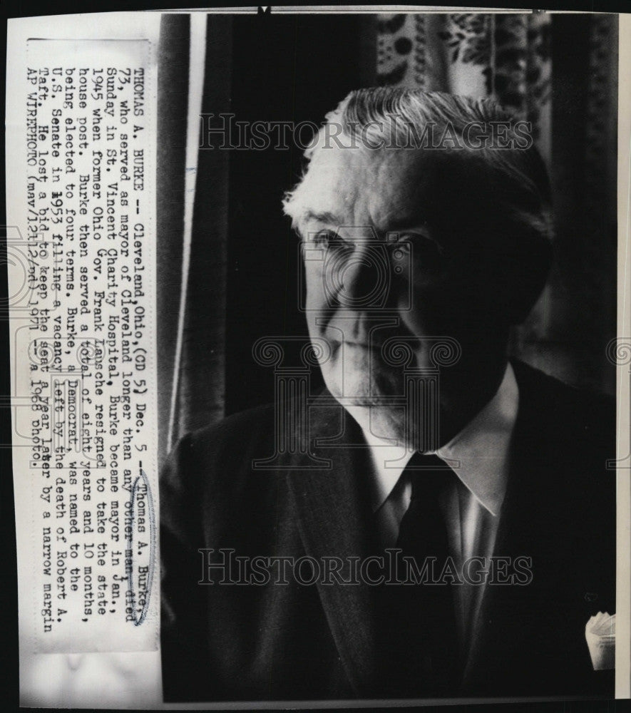 1971 Press Photo Thomas A. Burke, ex mayor of Cleveland, Ohio - Historic Images