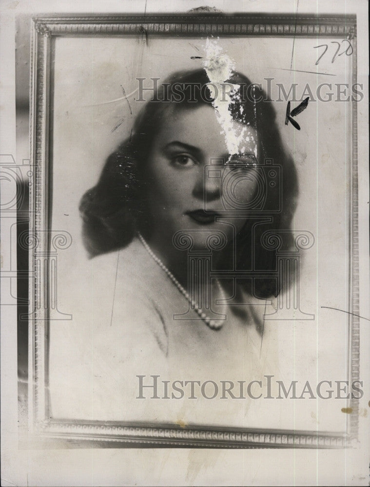 1948 Press Photo Miss Regis Burke, auto victim - Historic Images