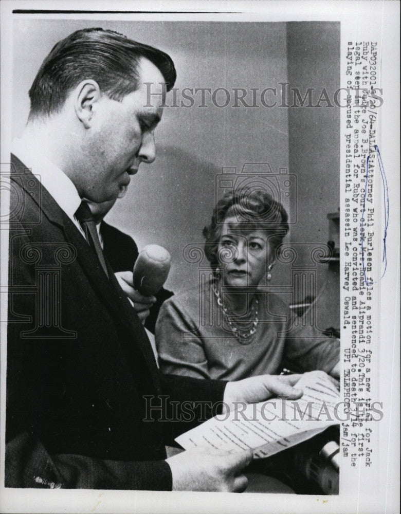 1964 Press Photo Atty Phil Burleson Files For Motion-Jack Ruby-Judge Joe - Historic Images