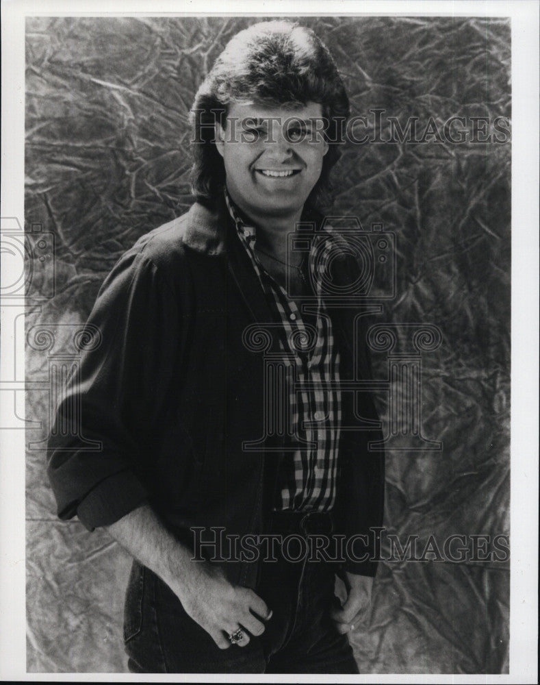 1989 Press Photo Ricky Skaggs Country Music Bluesgrass Singer Composer COPY - Historic Images