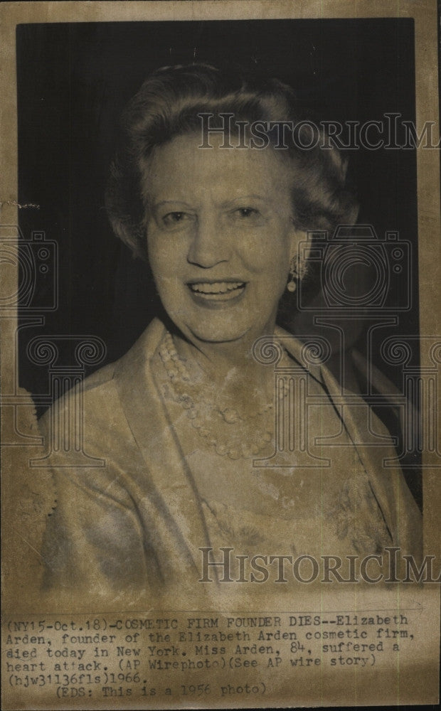 1956 Press Photo Elizabeth Arden Founder Of Cosmetic Firm Dies In NYC At 84 - Historic Images