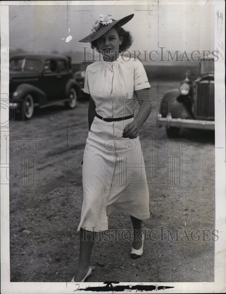 1939 Press Photo Aerielle Frost Fraser, Heiress of the Willys Motor car fortune. - Historic Images
