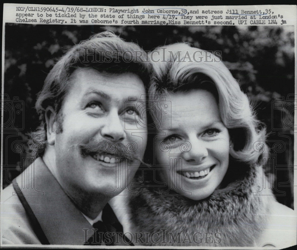 1968 Press Photo Actress Jill Bennett and playwright John Osborne. - Historic Images