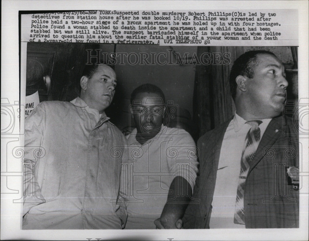 1966 Press Photo Robert Phillips, double murderer,arrested by two Detectives. - Historic Images