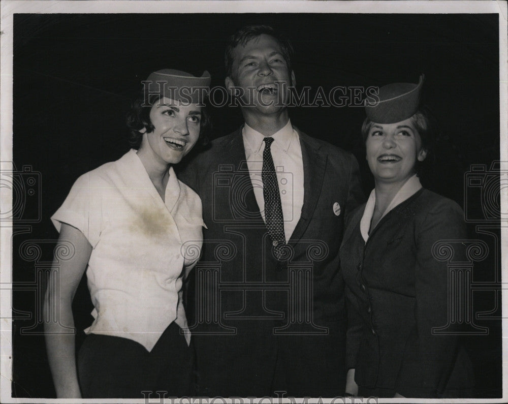 1963 Press Photo Gov. Endicott Peabody - Historic Images