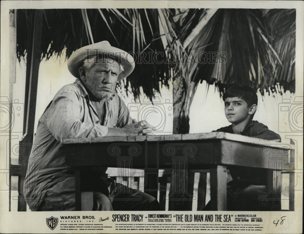 1958 Press Photo Spencer Tracy, Felipe Pazos &quot;The Old Man and the Sea&quot; - Historic Images