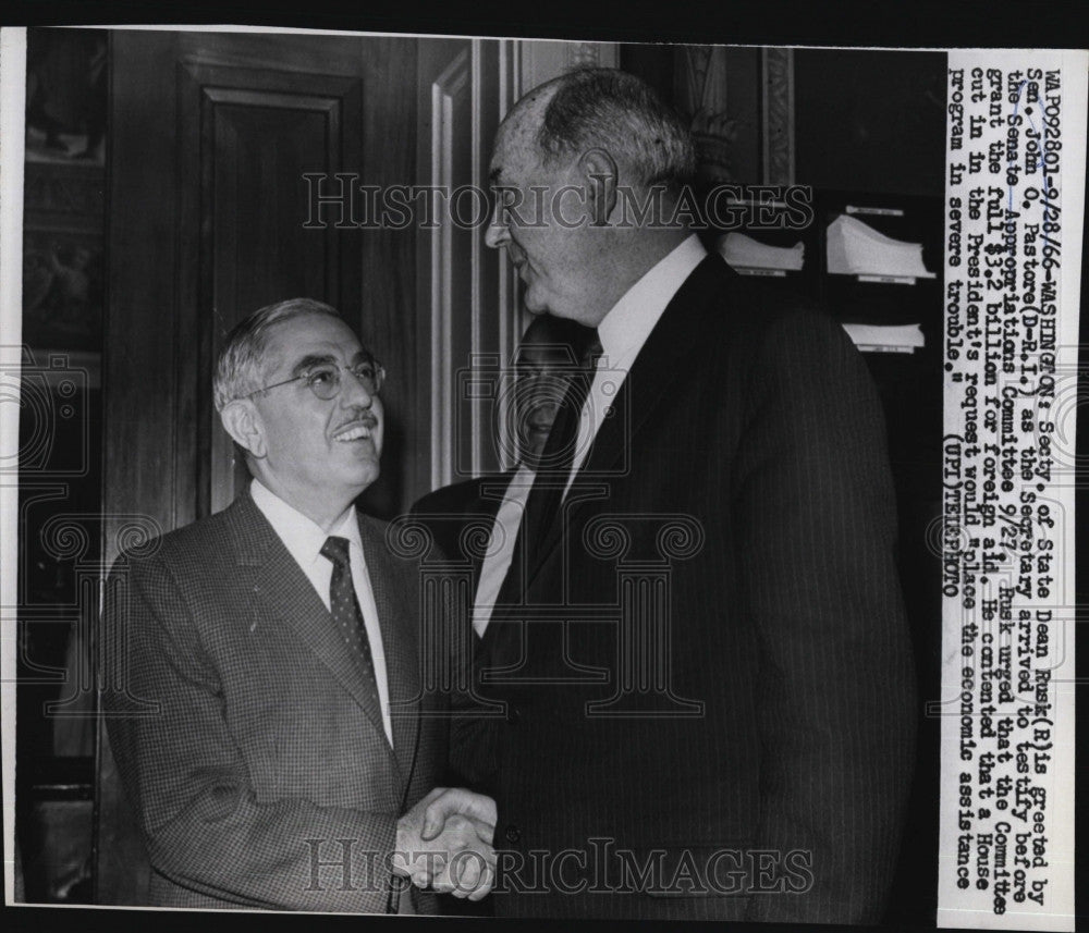 1966 Press Photo Sec of State Dean Rusk &amp; SenJ ohn Pastore - Historic Images