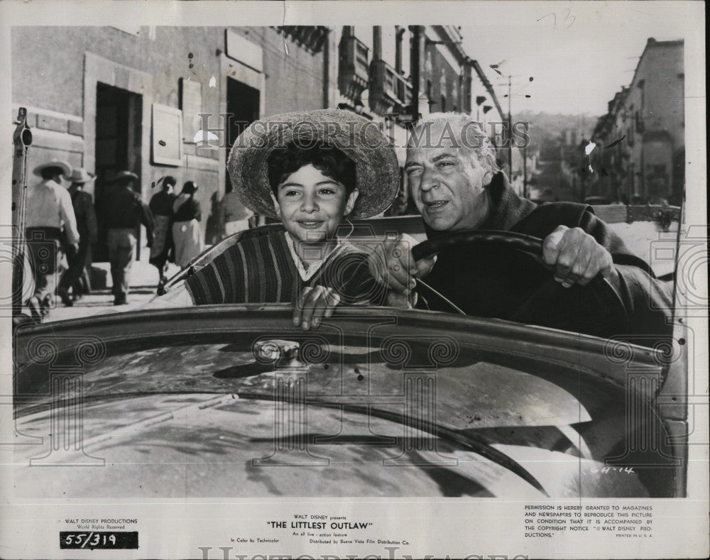 1956 Press Photo Andres Velasquez and Joseph Calleia in &quot;The Littlest Outlaw&quot; - Historic Images