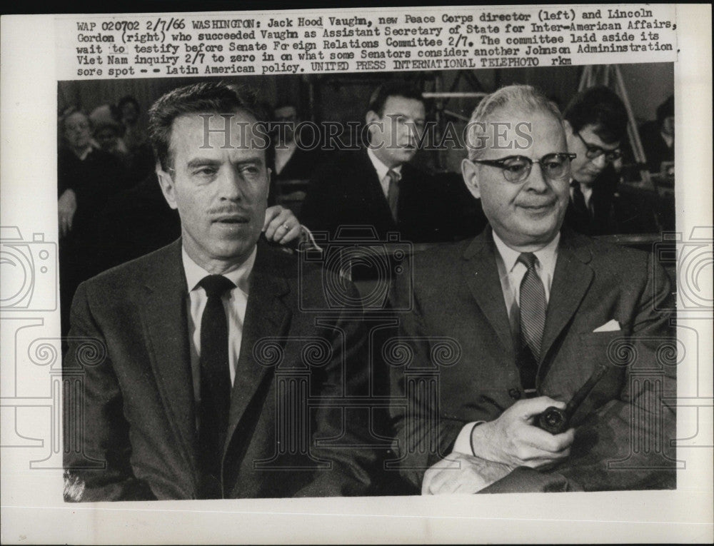 1966 Press Photo Jack Hood Vaughn,Peace Corps Director with Lincoln Gordon. - Historic Images