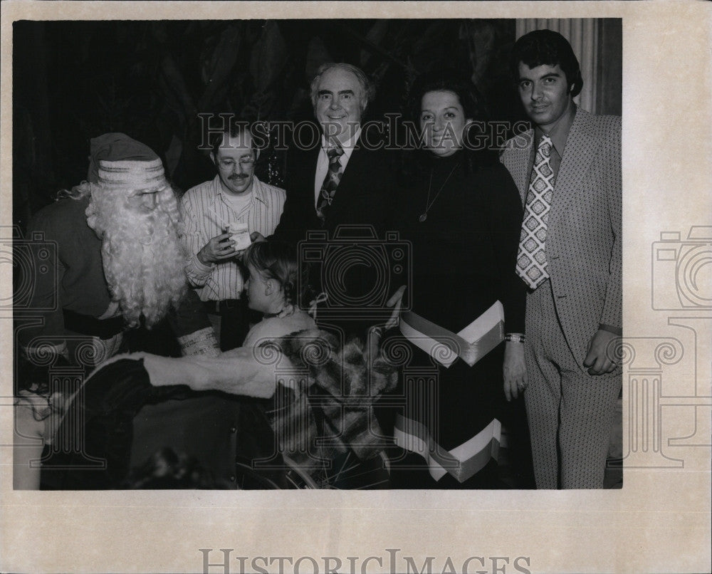 1972 Press Photo Santa R Harney,R Fidler.Sec Davoren,&amp; wife,J Alessi - Historic Images