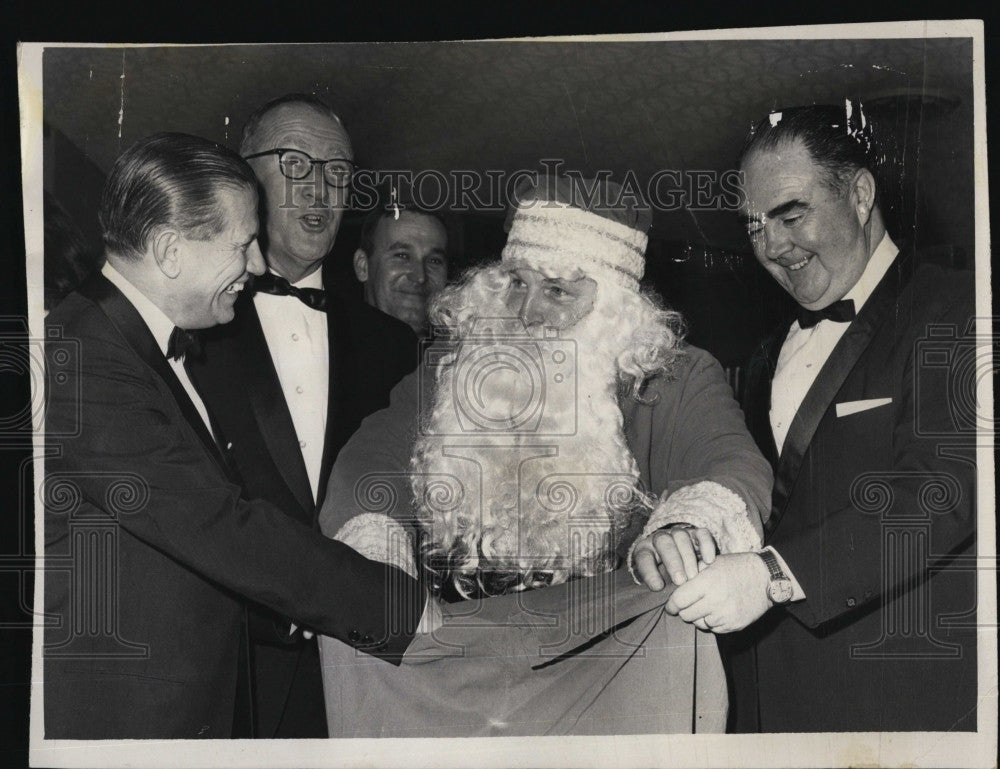 1965 Press Photo Mass Gov Volpe,Santa, M Donahue & J Davoren - Historic Images