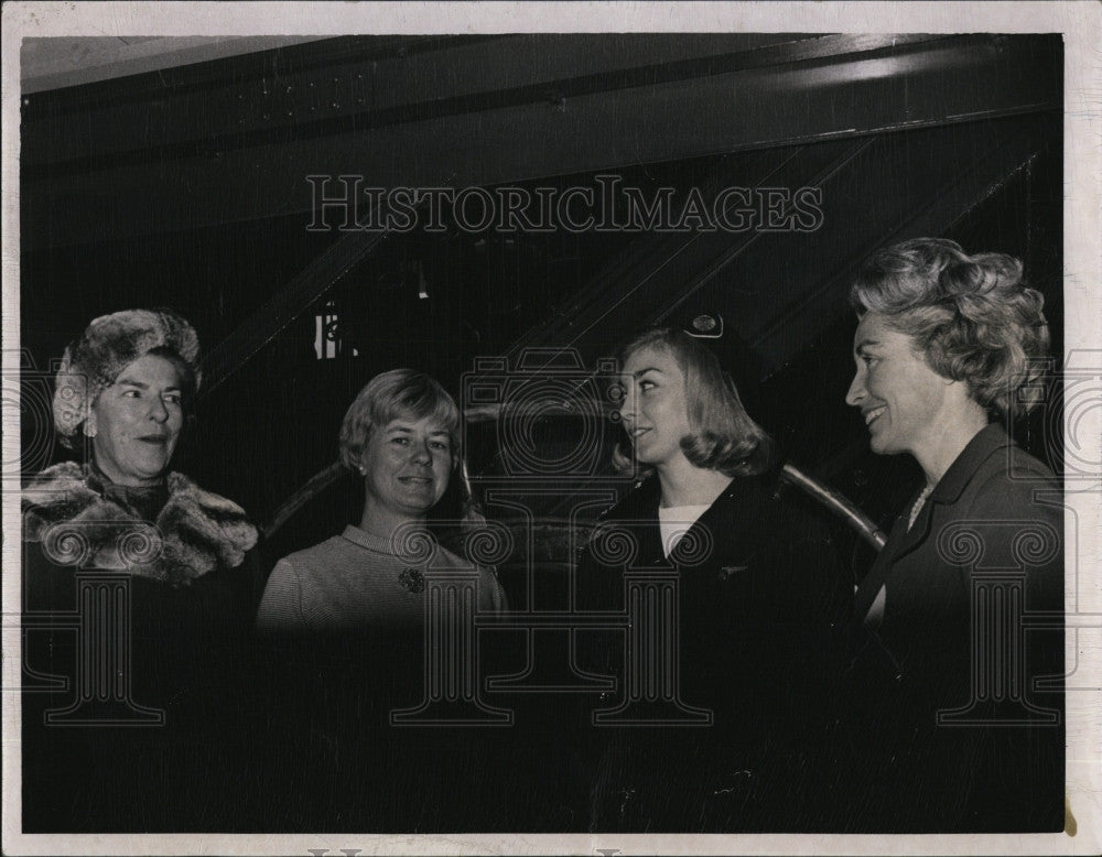 1969 Press Photo Rue Henry, Mrs. John Hall, Mrs. E. Stockwell, Mrs. W. Glidden - Historic Images